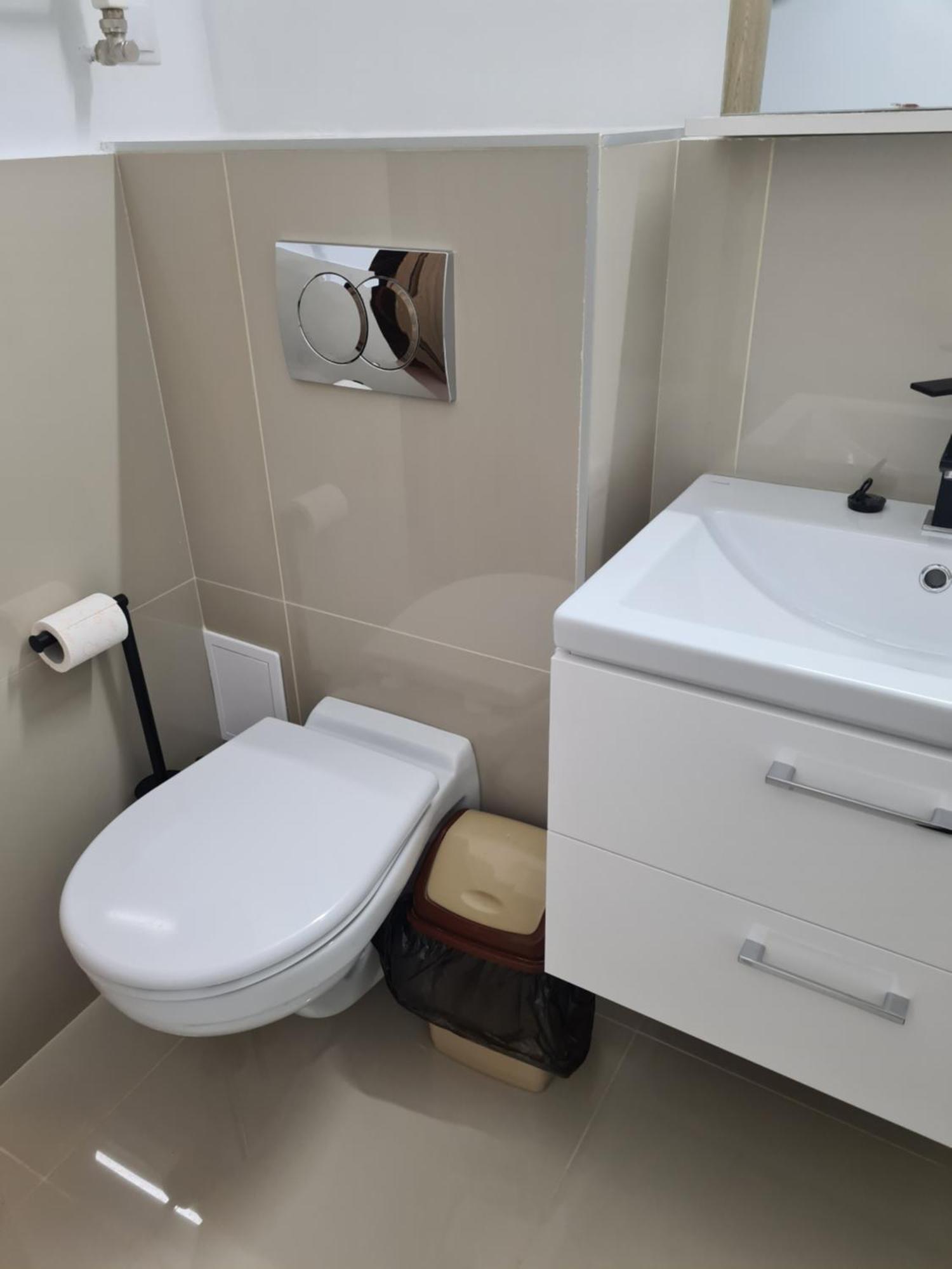 Apartament Helena オラデア 部屋 写真